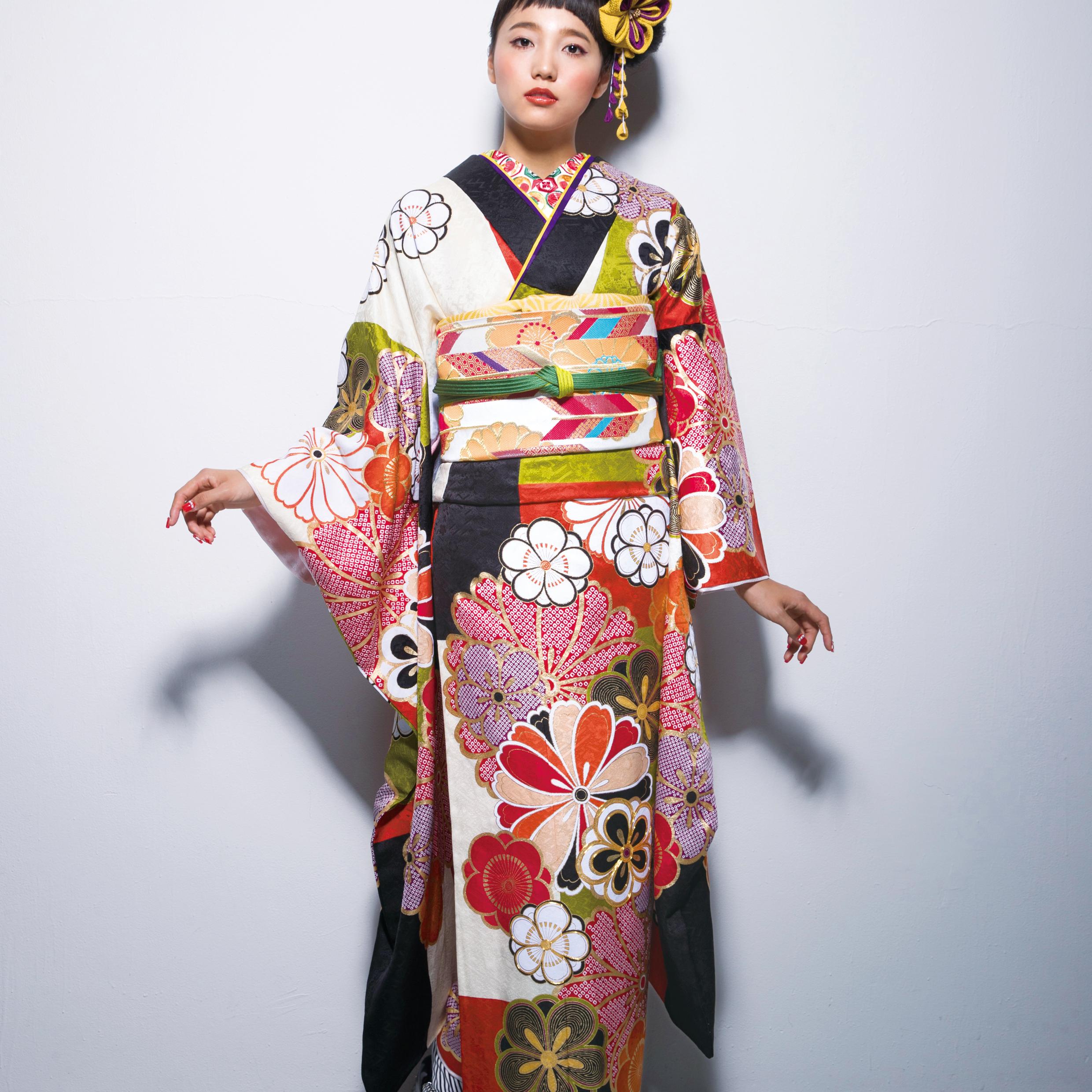 frink振袖コレクション MODEARN JAPANESQUE① frink振袖コレクション MODEARN JAPANESQUE①
