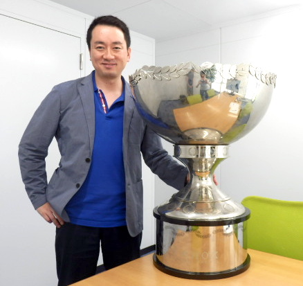 土岐 泰之 氏