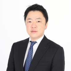 伊與部 誠