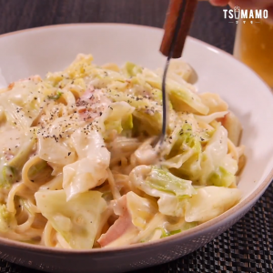 簡単キャベツとベーコンのクリームパスタ