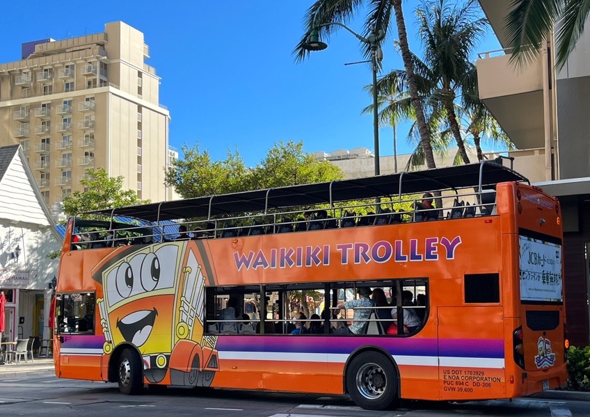 ワイキキトロリー乗り放題パス