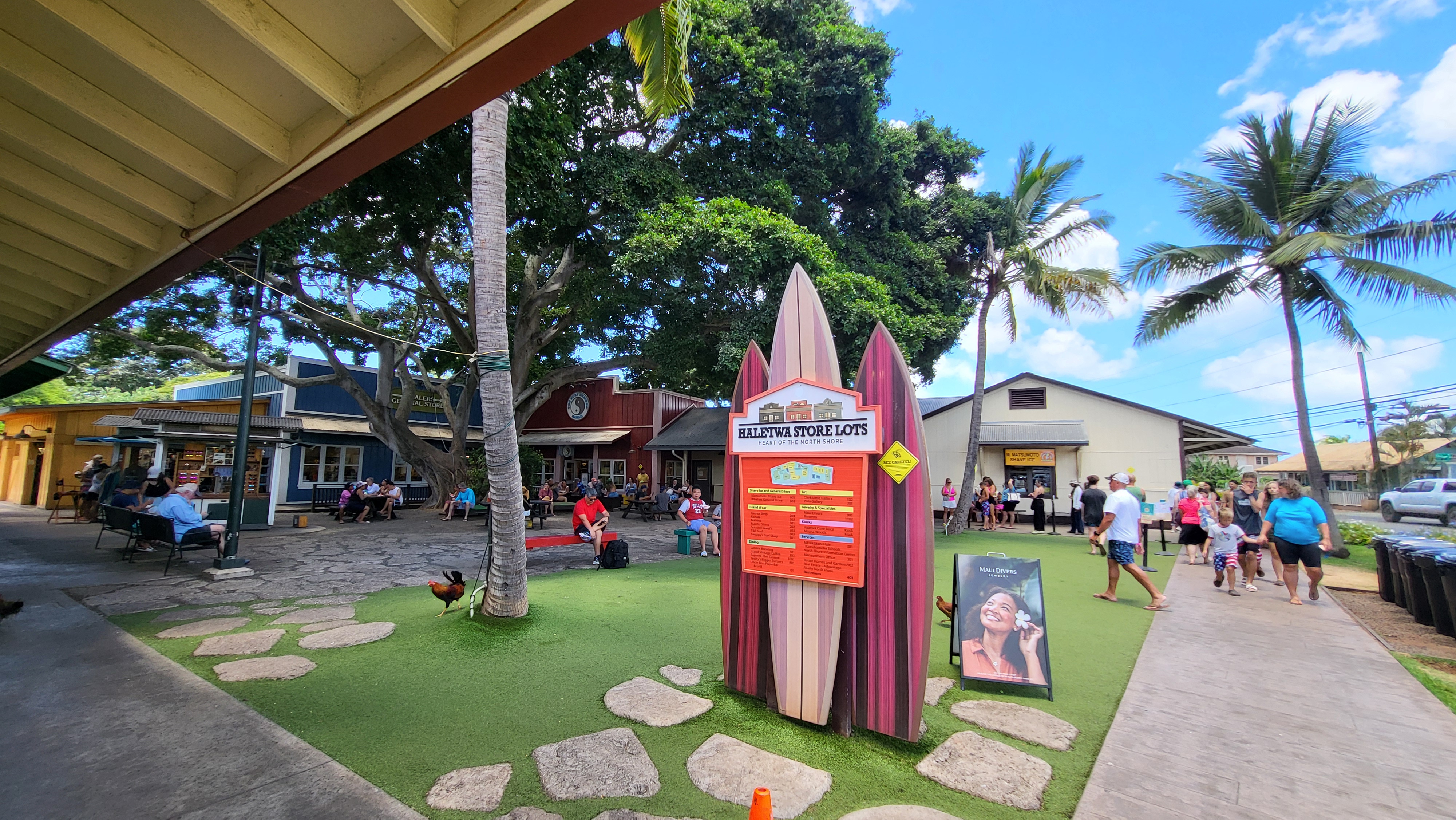 ドール & ハレイワ シャトル