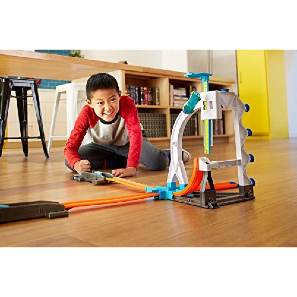 hot wheels track builder stunt kit