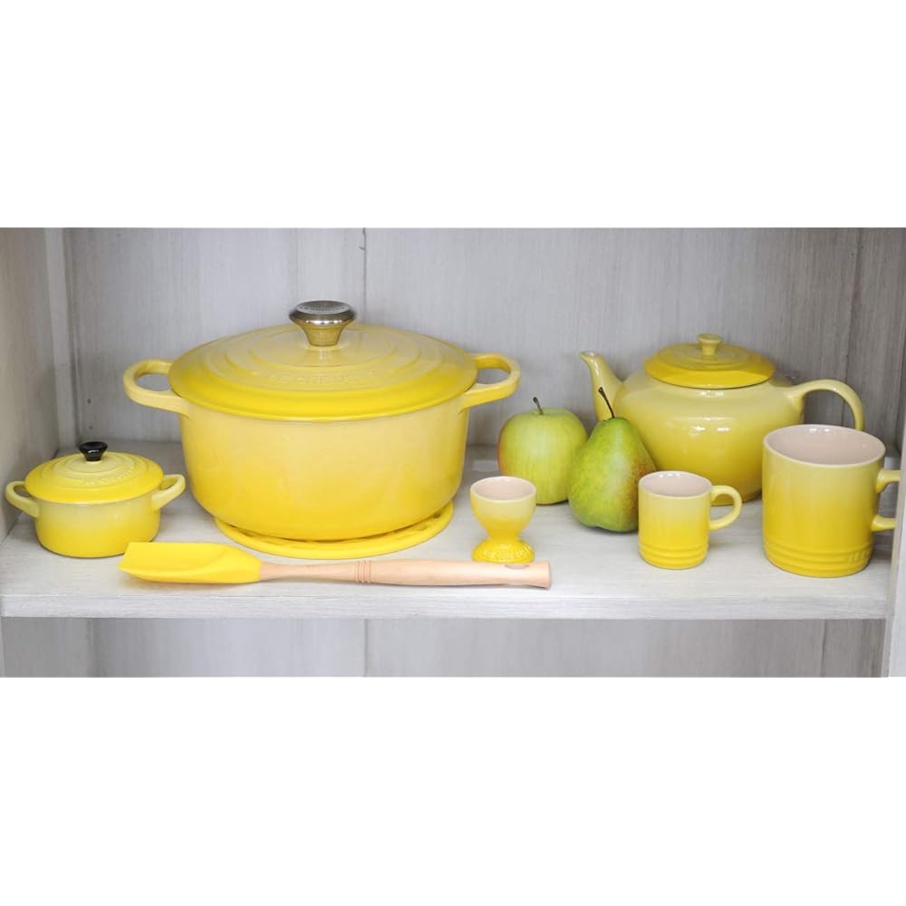 Le Creuset Le Creuset Cast Enamel Pot Signature Cocotte Rondo 22 cm