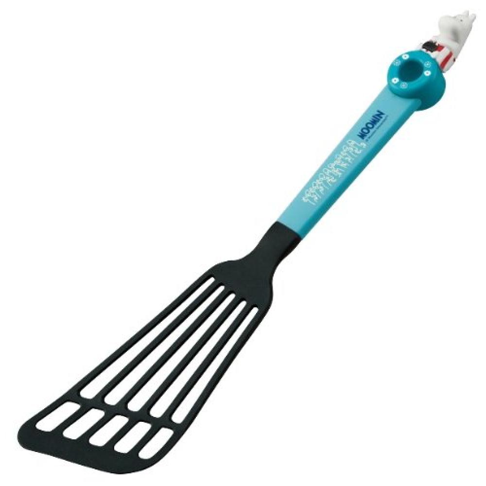 Skater beater fly back turner Moomin KWB1