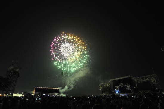 「イナズマロック フェス 2013」花火