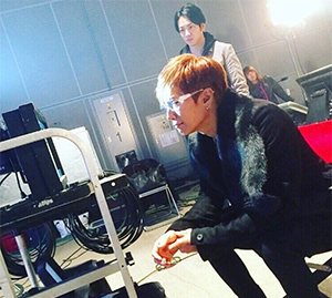 GACKTが浜崎あゆみ「SEASONS」を初公認カバー メイキング