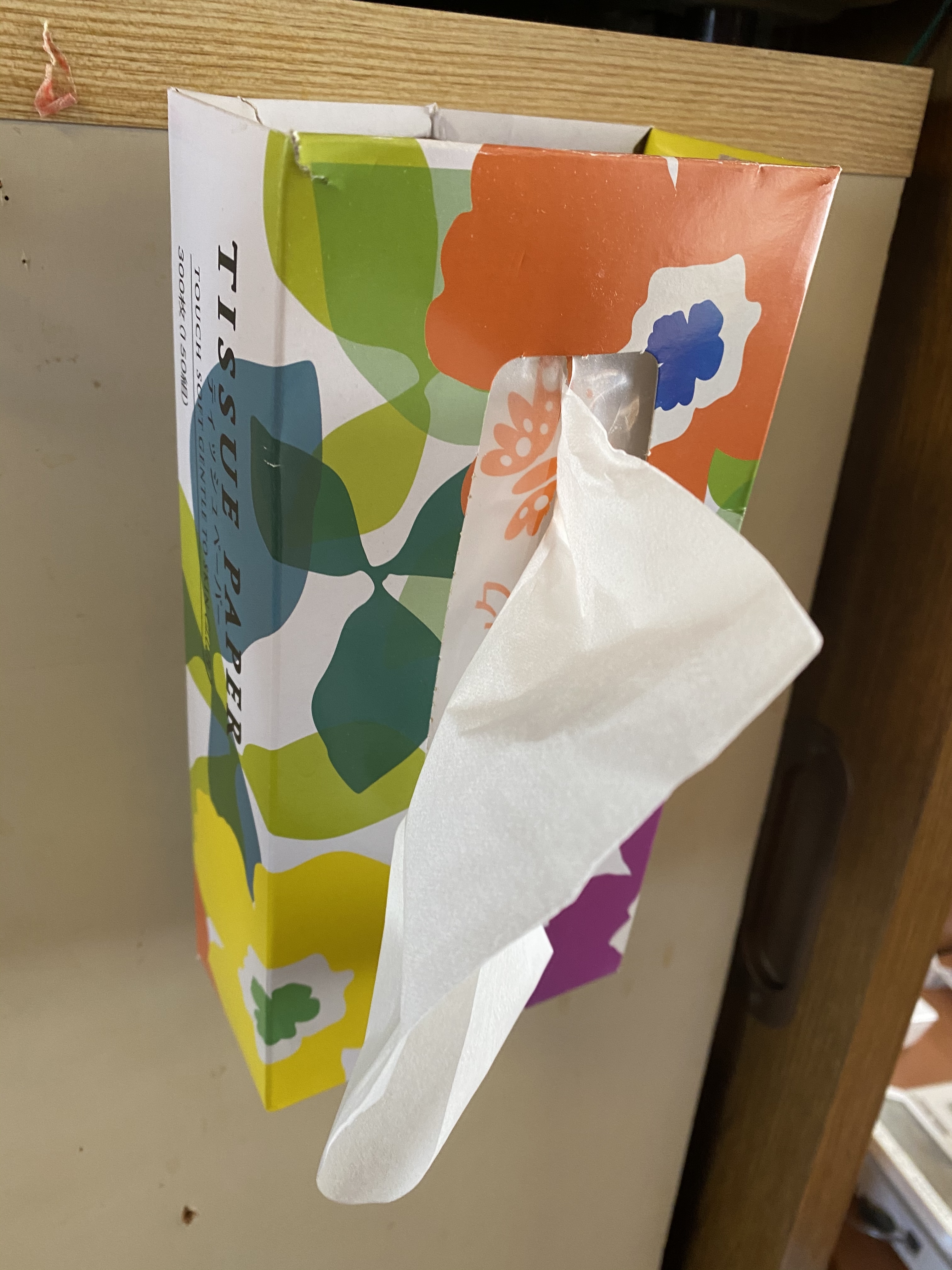 季楽さんのキッチン用品のあったらいいな ティッシュ壁掛けケース みんなの欲しいがカタチになる 100円均一アイテム情報 投稿サービス みん100