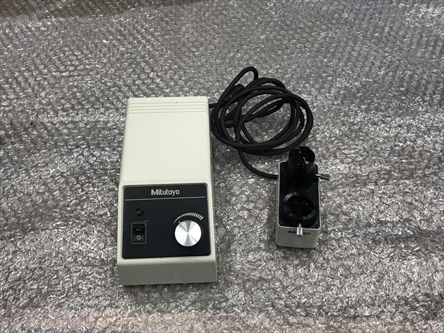 ミツトヨ 芯出し顕微鏡 CF20(No.375-201) A126632 C棟10I-03-04 中古 