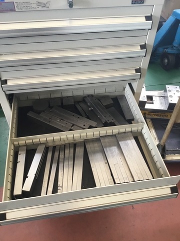 キャビネット OS(大阪製罐) 590×580×1100 7段_画像4