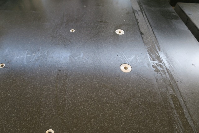 石定盤 ミツトヨ 1370×1360×200 台付き_画像1