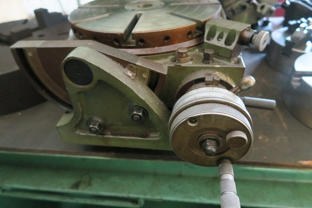 傾斜円テーブル 日研 NST-300H_画像1