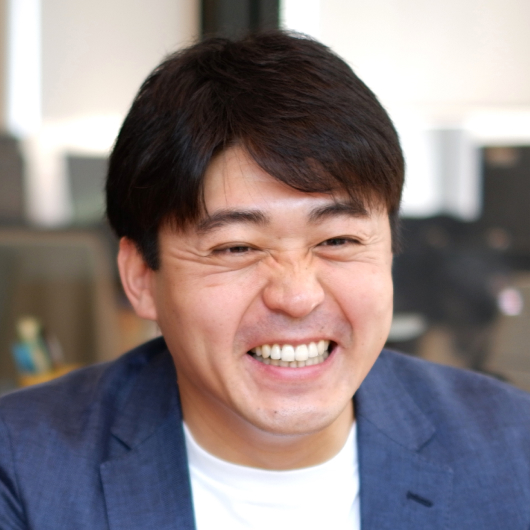 菅谷 俊雄