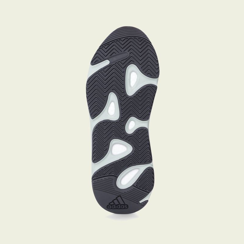 adidas salt 700