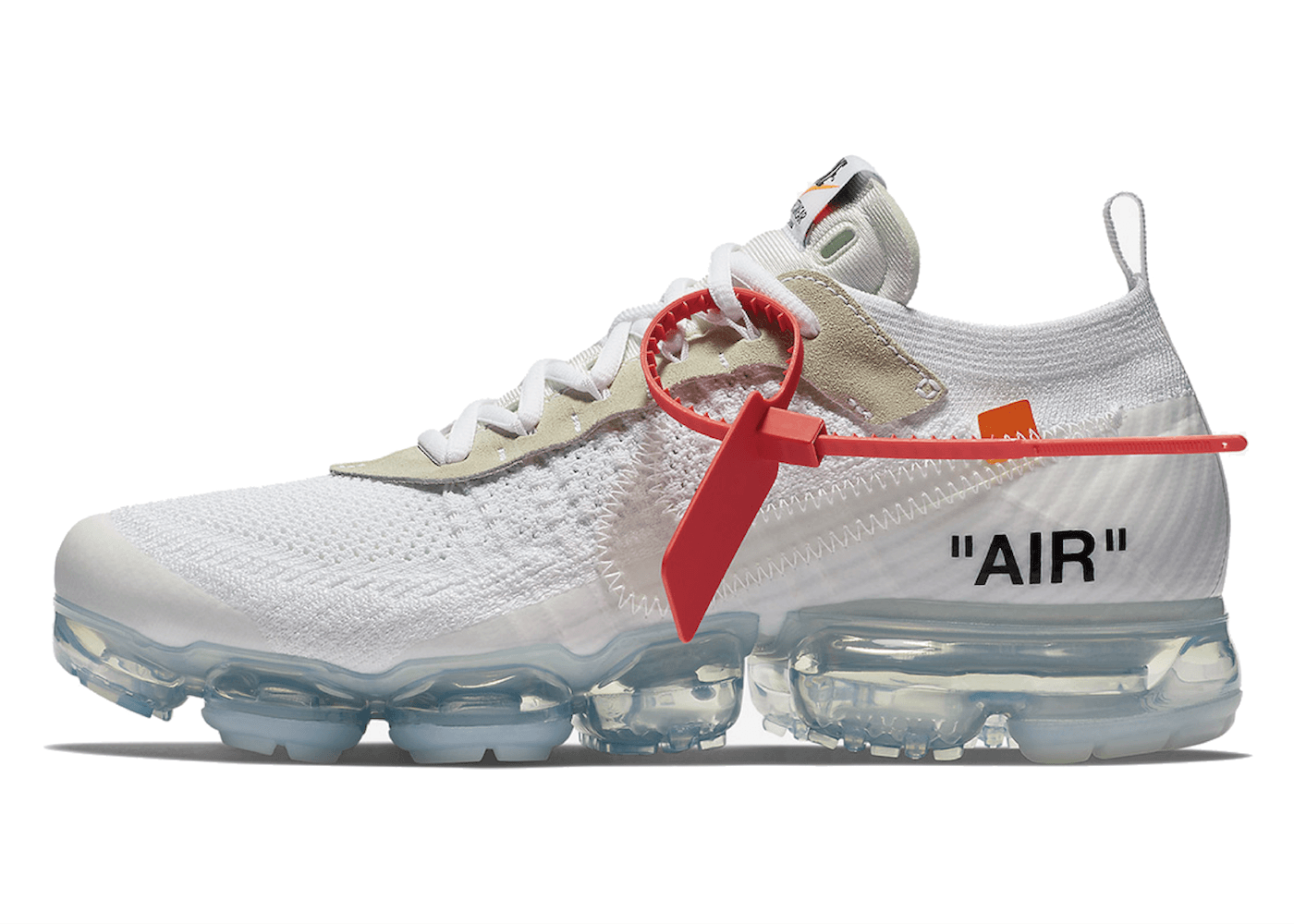 OFF-WHITE × NIKE AIR VAPORMAX WHITEの写真