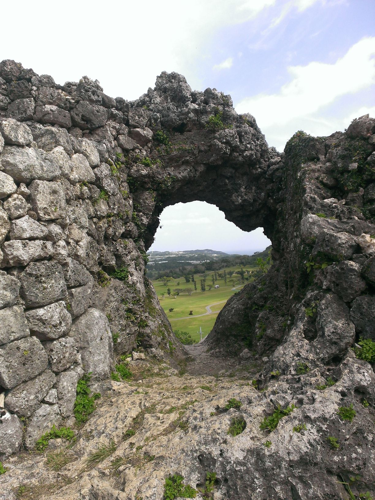 玉城城跡 - Monumento(モニュメント)