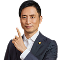 スタッフ紹介