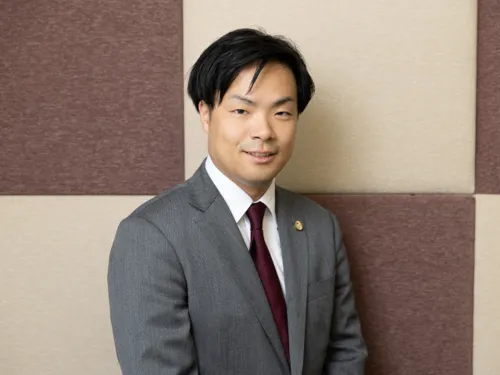 弁護士 岩田 尚浩(小林裕彦法律事務所)_メイン