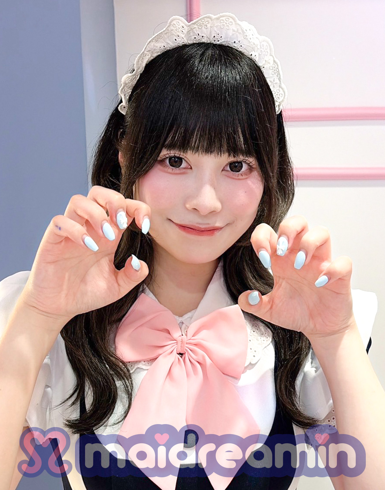 くろむ