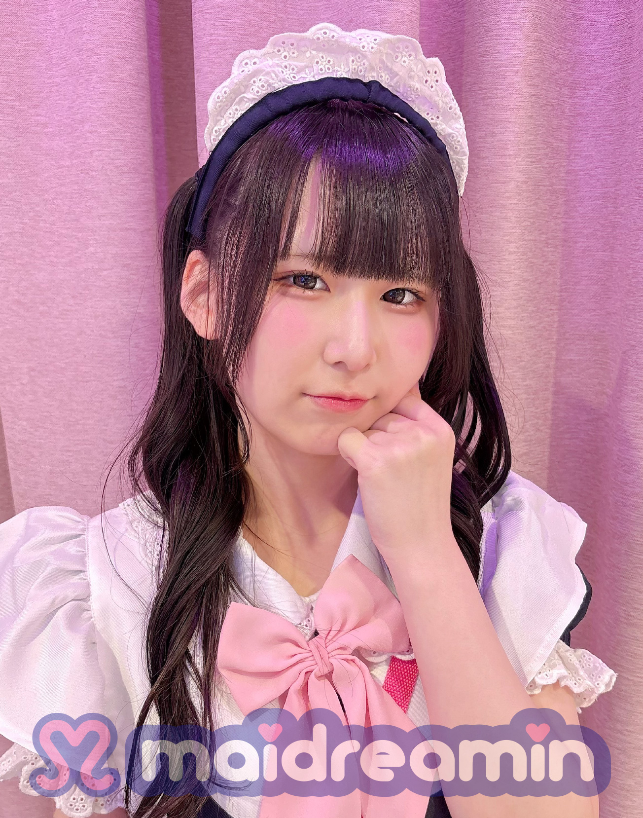 めあの