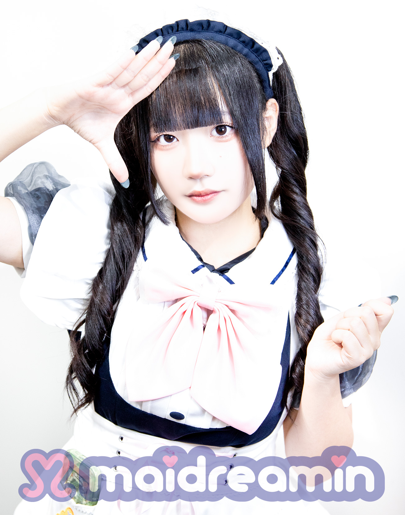 あや