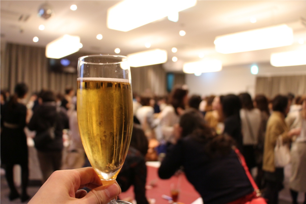 日本一楽しい100人女子会　iphone女子部　ビール女子