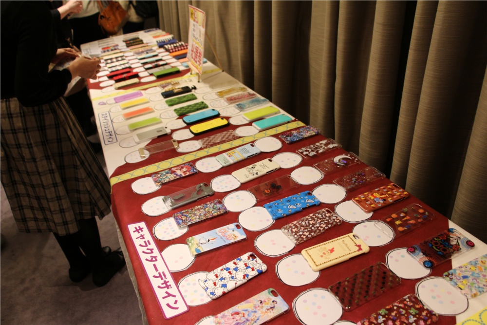 日本一楽しい100人女子会　iphone女子部　ビール女子