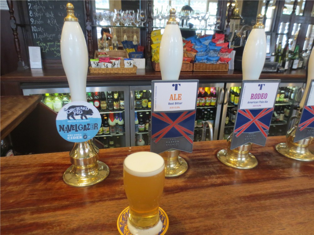 シェフィールド　イギリス　パブ　ビール