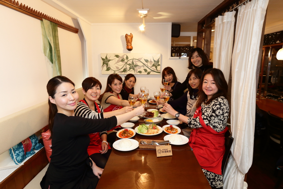 試飲会　自由が丘　タイ　料理教室　ビール王国