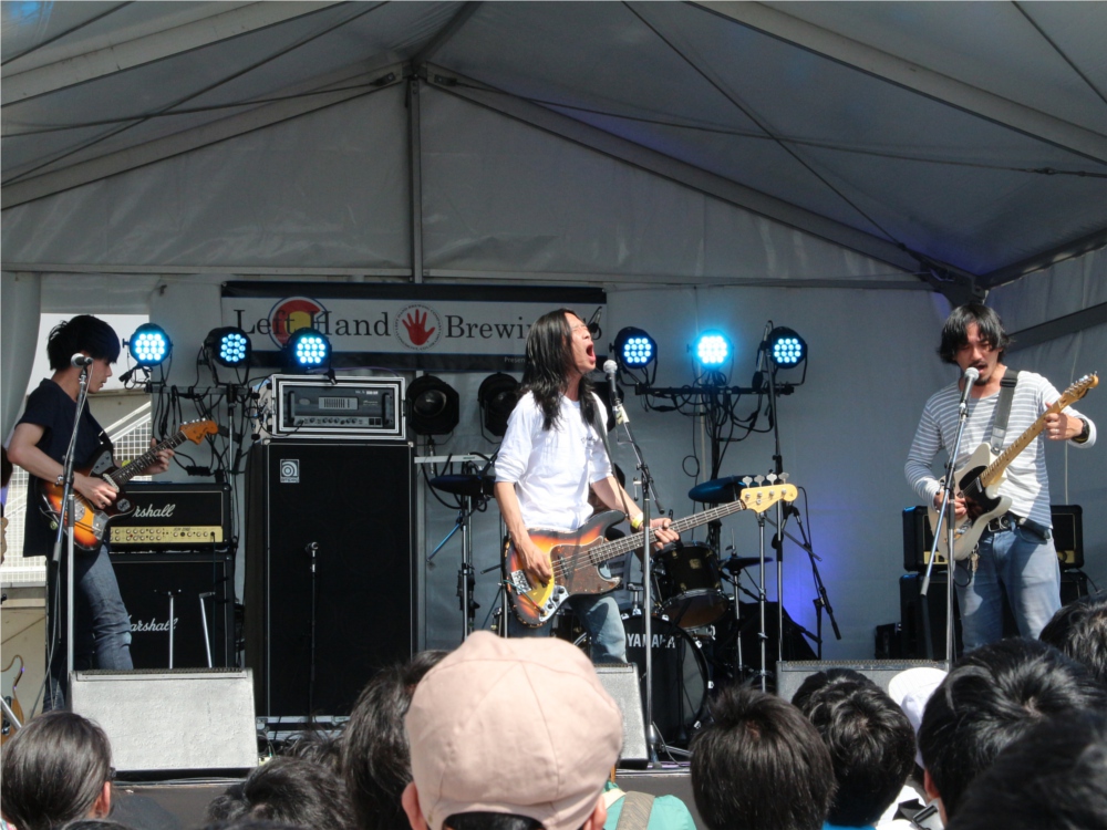 クラフトロックフェス　晴海埠頭　トランスポーター　ブルームーン　サンクトガーレン