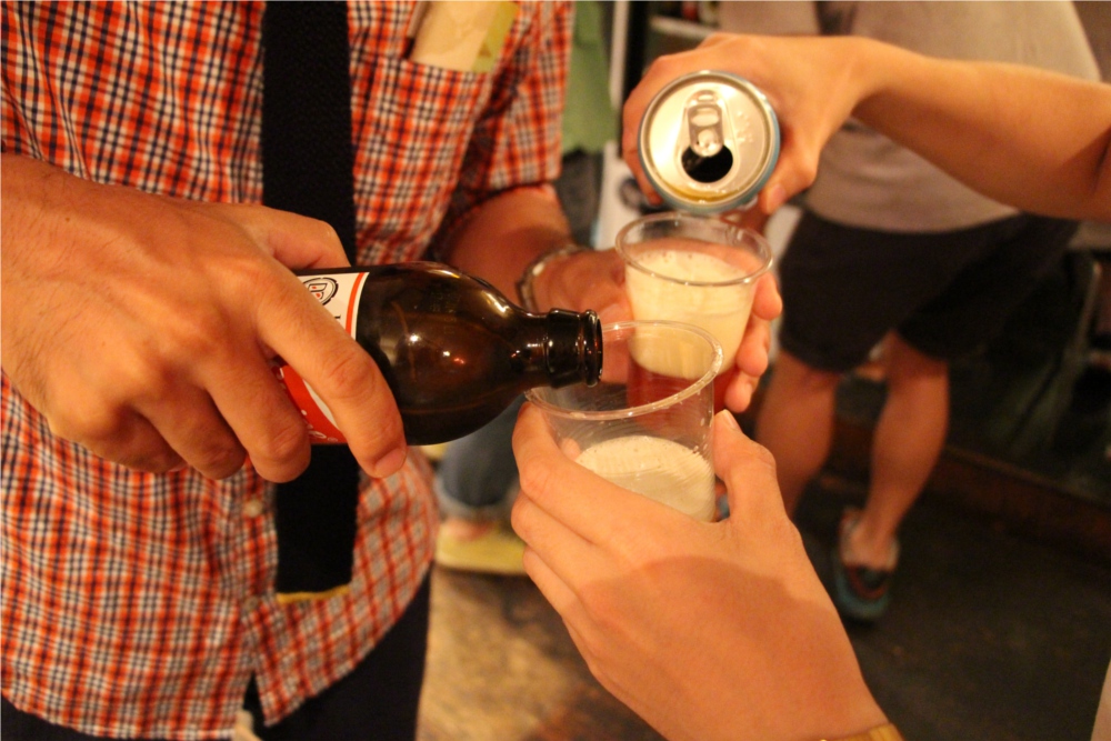 下北沢　旅カフェ　GIFT　世界のビール祭り