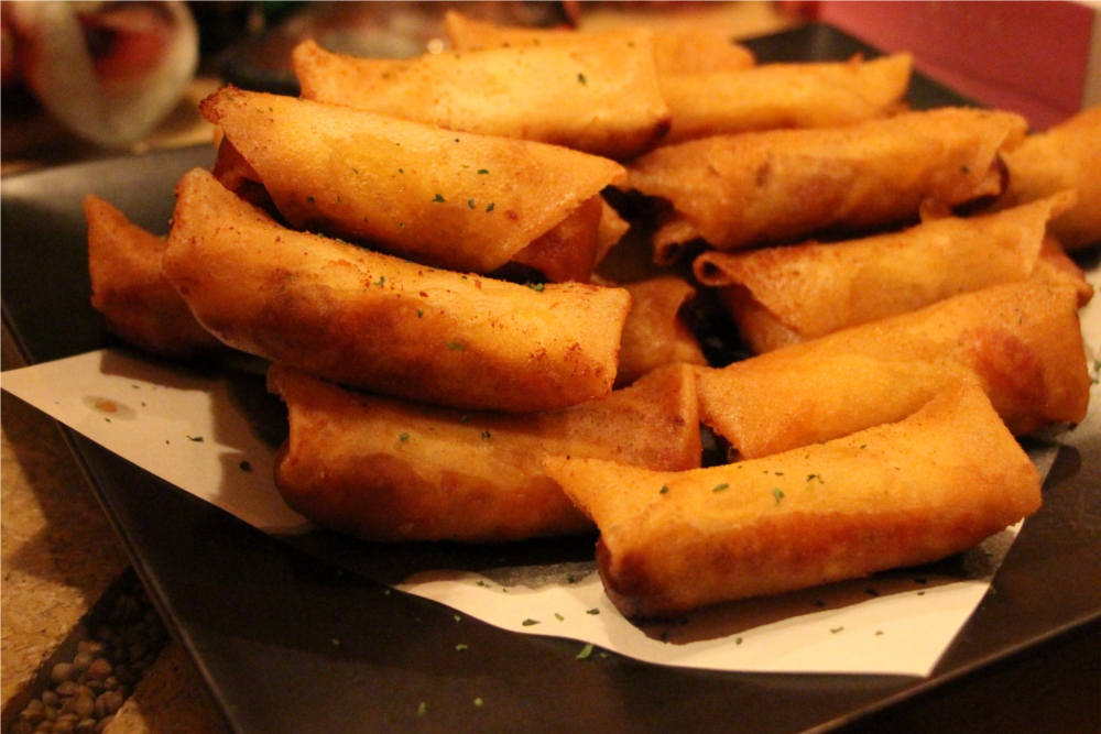 下北沢　旅カフェ　GIFT　世界のビール祭り