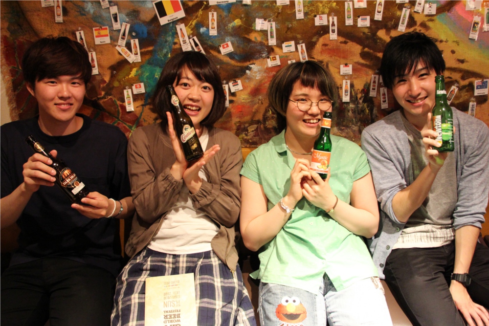 下北沢　旅カフェ　GIFT　世界のビール祭り