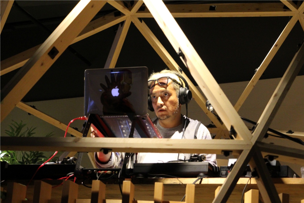 BASE６　ヤフー　東京クラフトビールマニア　無音フェス