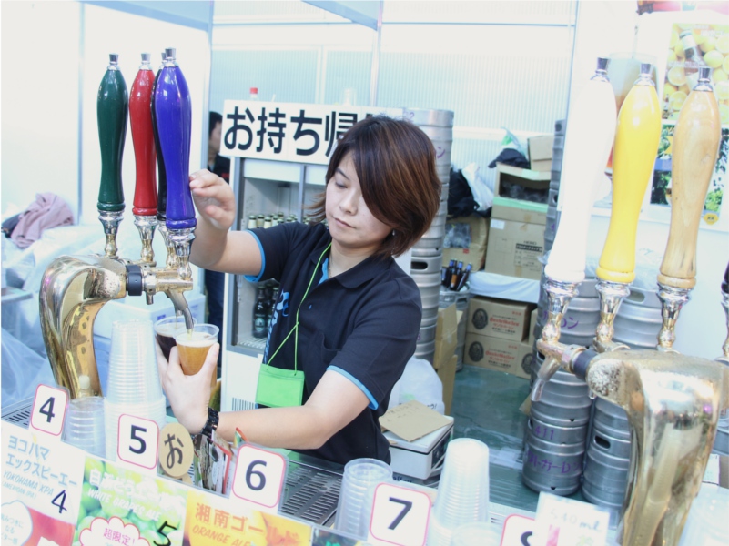 けやきひろば 秋のビールまつり