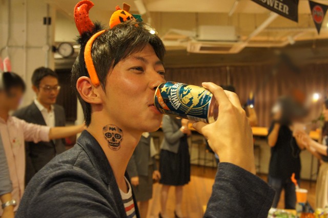 サッポロビール　ハロウィンデザイン缶