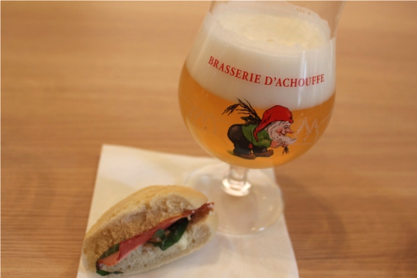 小西酒造 ベルギー ラ・シュフ