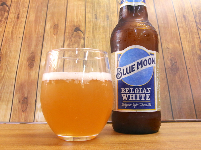 月　おしゃれ　ビール　デザイン