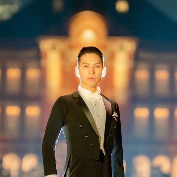 社交ダンス講師 狩野 新之介