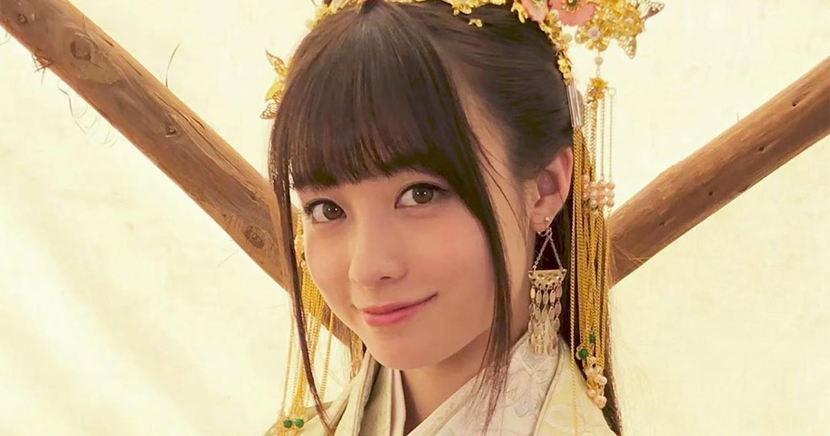 待てあわてるなこれは孔明の妻だ 橋本環奈 映画 新解釈 三國志 の衣装が似合い過ぎて 女神 神降臨 と反響 ねとらぼ ニュートピ Twitterで話題のニュースをお届け