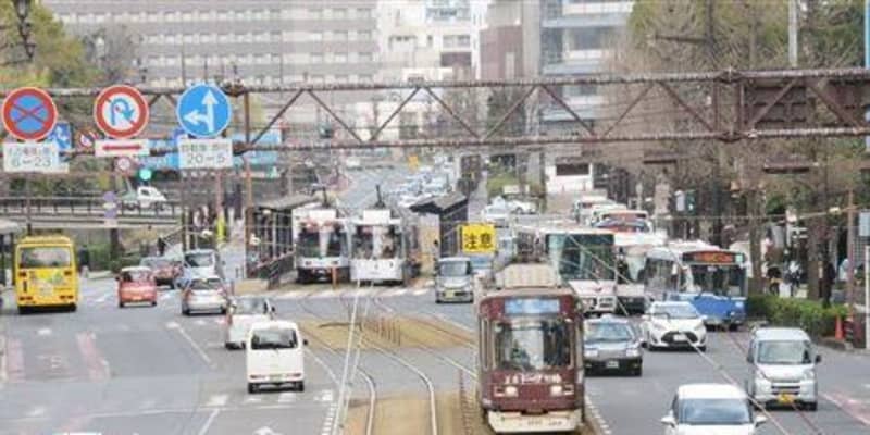 熊本市と事業者が ループバス 検討へ 熊本駅 サクラマチ 通町筋 移動時間短縮 停留所９から３カ所へ 熊本日日新聞 ニュートピ Twitterで話題のニュースをお届け