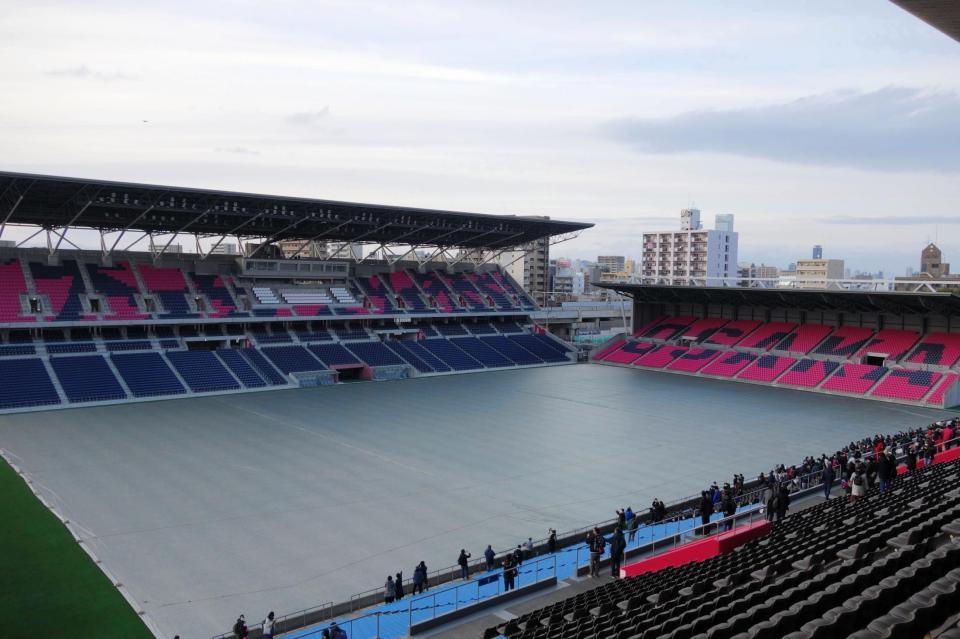 おもてなしの心を持つｃ大阪 桜スタジアムアウェー席の屋根 必ずお約束します サッカー デイリースポーツ Online ニュートピ Twitterで話題のニュースをお届け