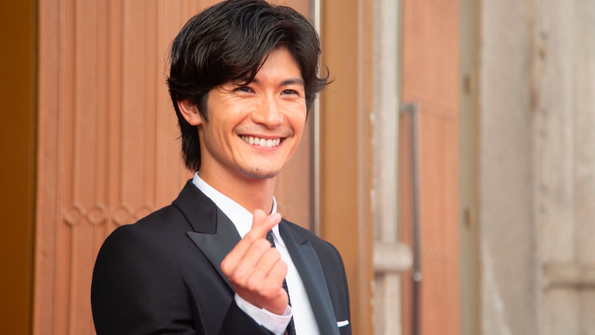 三浦春馬さん最後の主演作 天外者 応援するファンの心に寄り添う言葉 なかのかおり 個人 Yahoo ニュース ニュートピ Twitterで話題のニュースをお届け