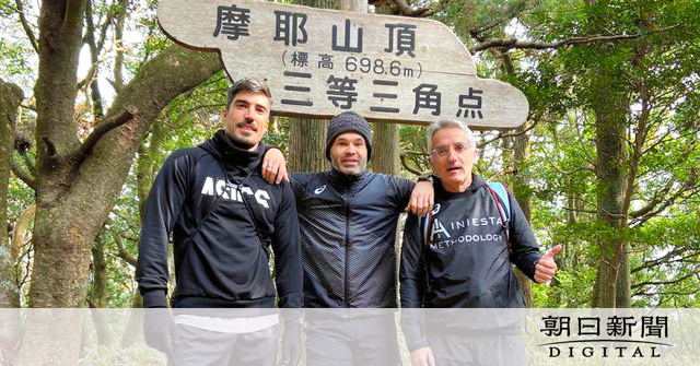 リハビリにあの名所も 神戸愛にじむイニエスタ復帰の道 朝日新聞デジタル ニュートピ Twitterで話題のニュースをお届け
