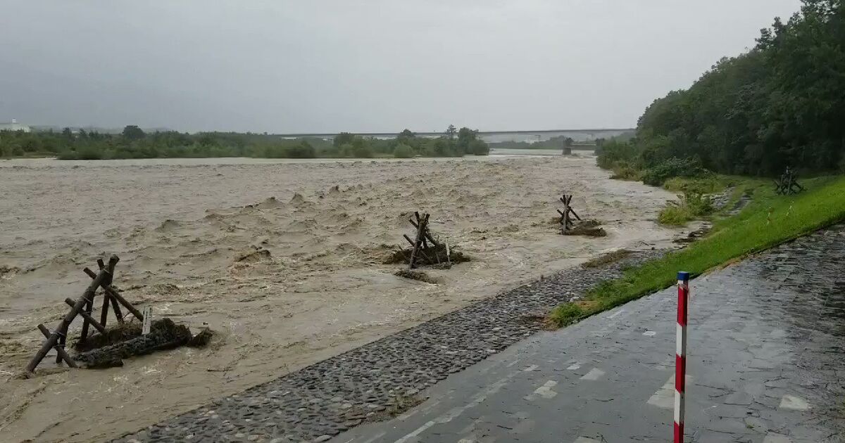 台風19号でも武田信玄の築きし 信玄堤 は健在 それを補強したのは あの真田 Togetter ニュートピ Twitterで話題のニュースをお届け