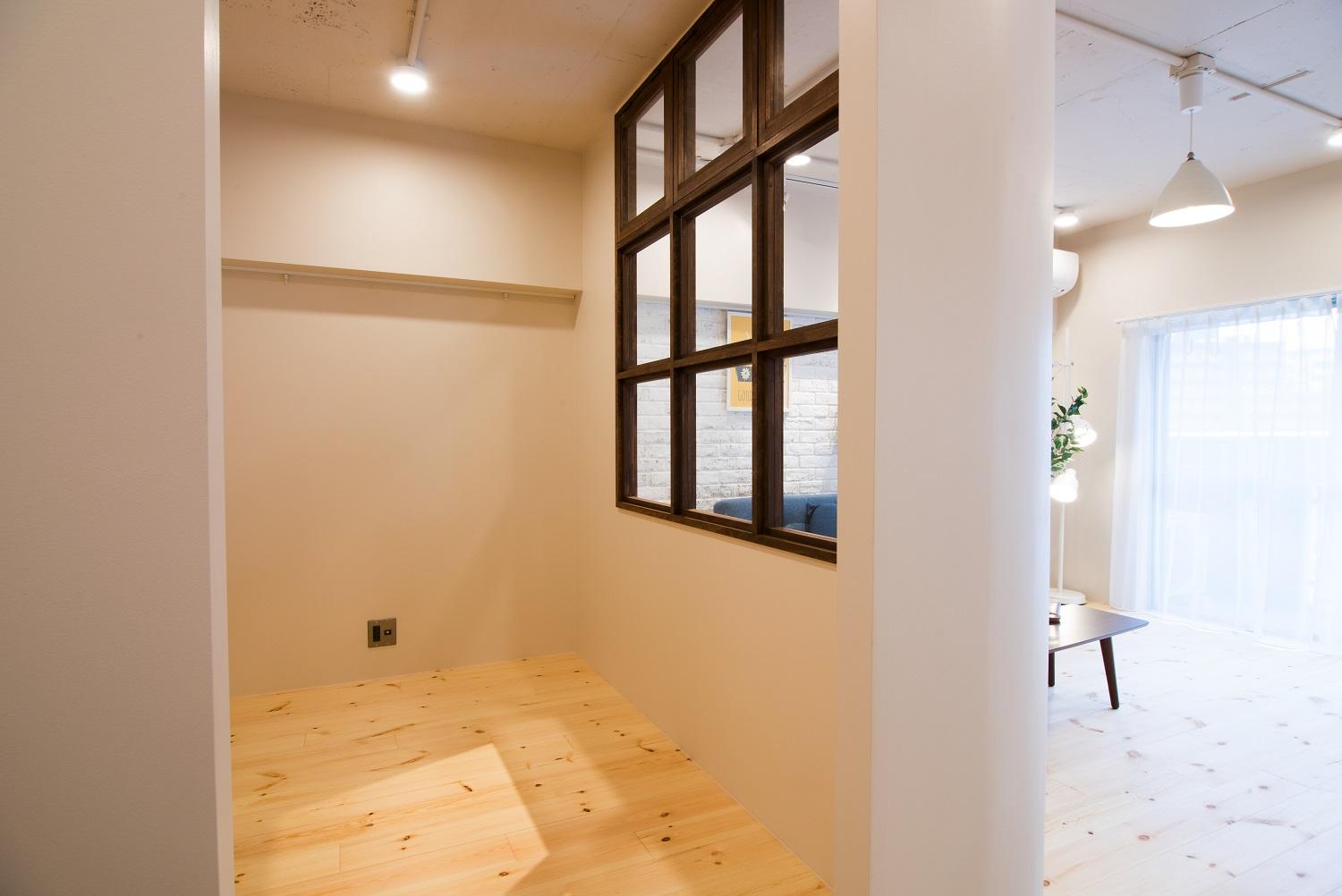 ホワイト＆ブルーでナチュラルマリンテイストのリノベーション事例