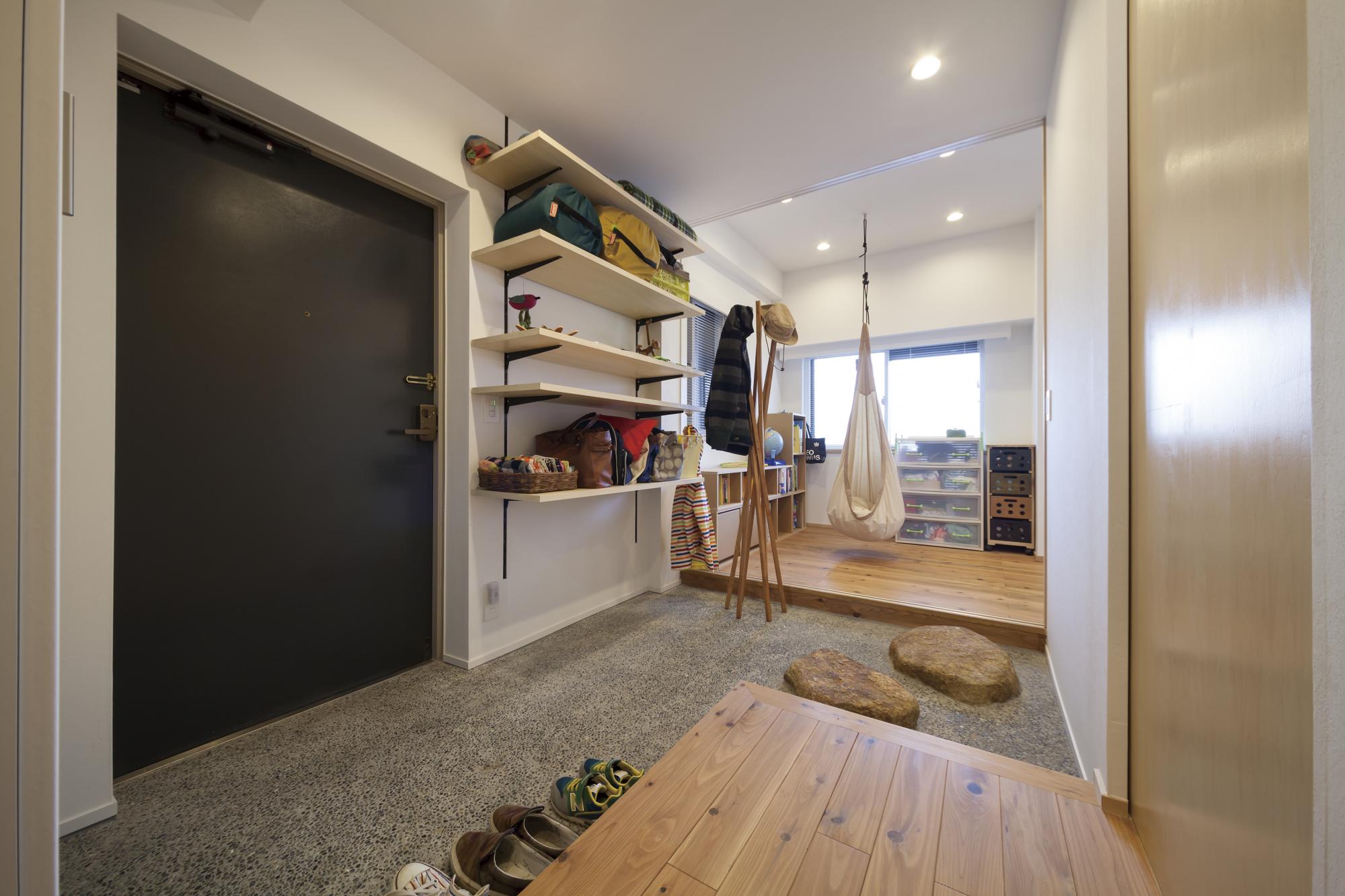 子どもが思いきり遊べるロフト上下のキッズスペースのリノベーション事例