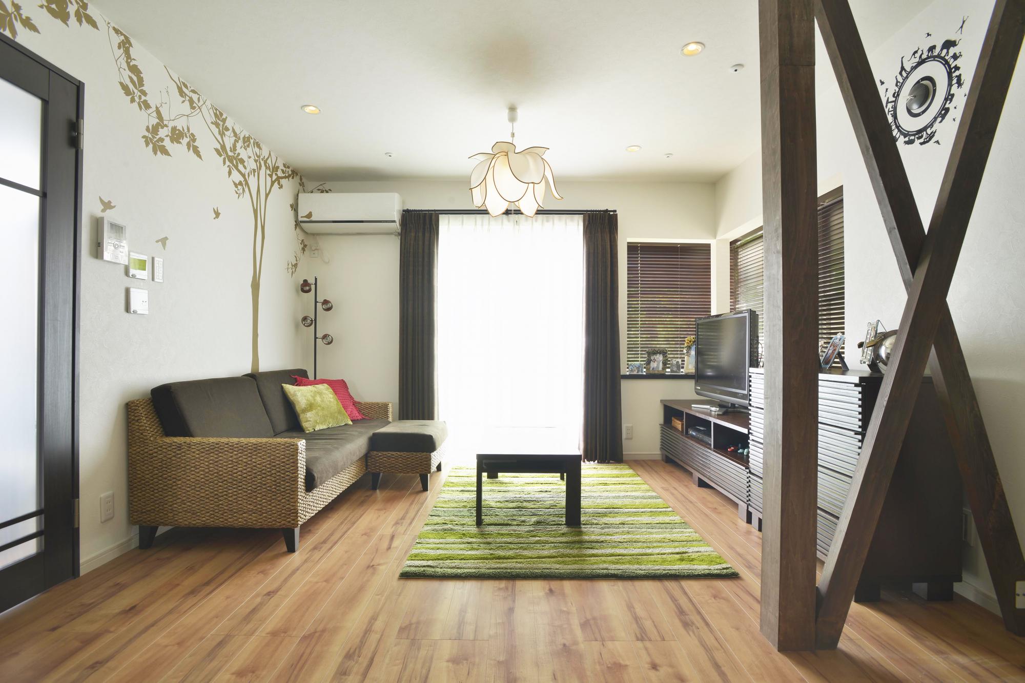 開放的なリビングの一部をキッズスペースにのリノベーション事例