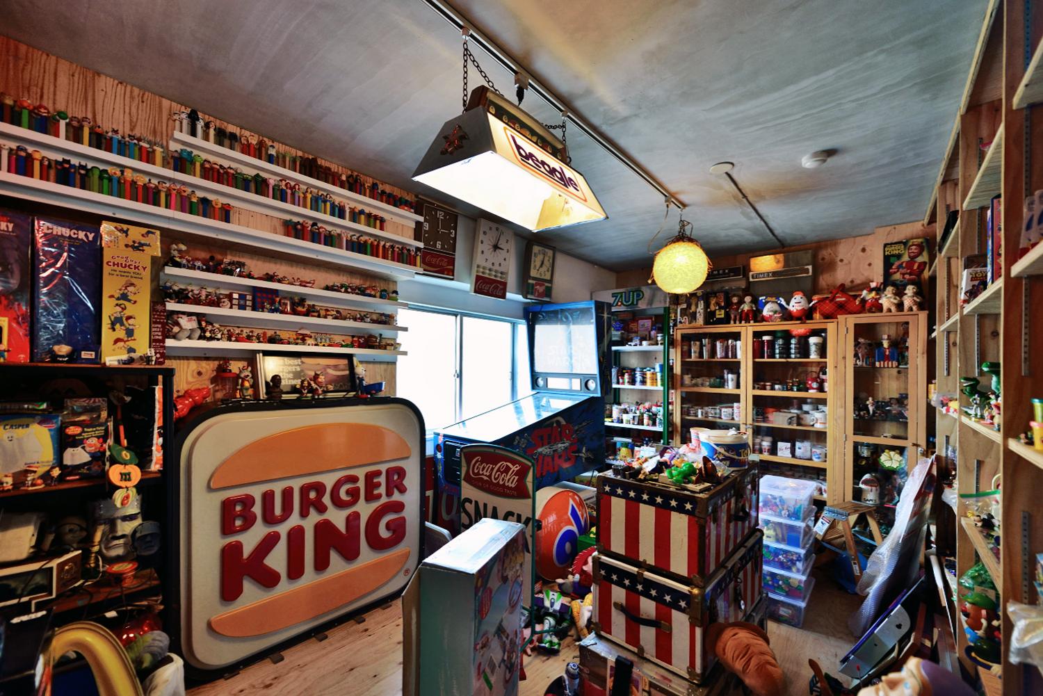 趣味を活かしたコレクションルームが実現のリノベーション事例