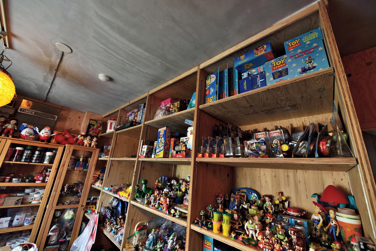 趣味を活かしたコレクションルームが実現のリノベーション事例